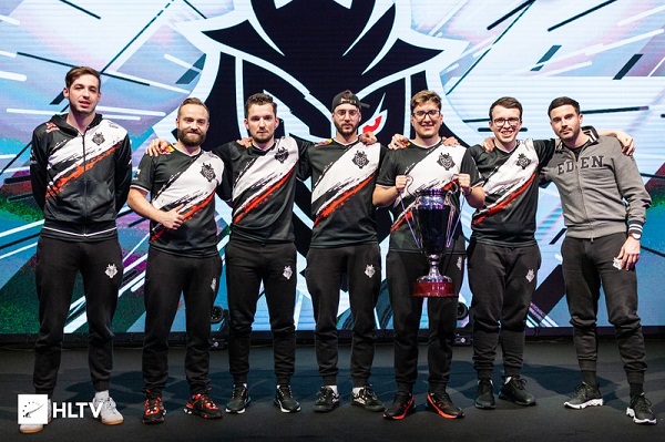 JDG赛后群访：当前版本控虫和控龙非常重要，尽量都能控